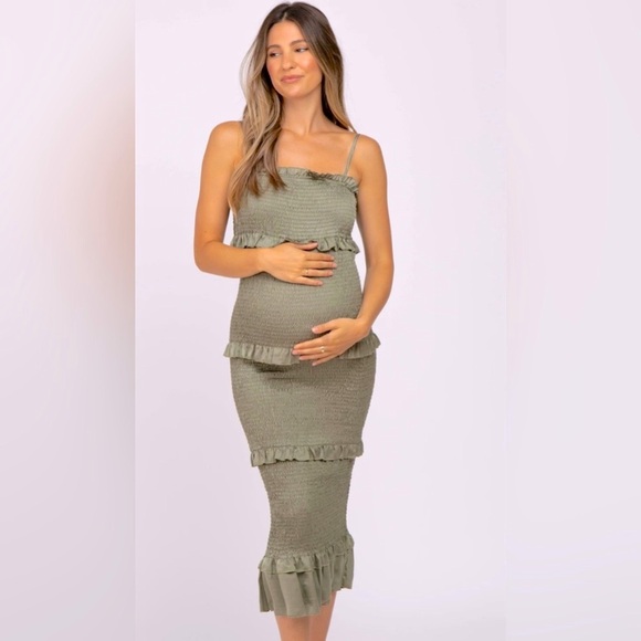 Mable Sleeveless Esme Olive Smocked Tiered Ruffled Midi Dress Bump Friendly ZP1 - Picture 1 of 12